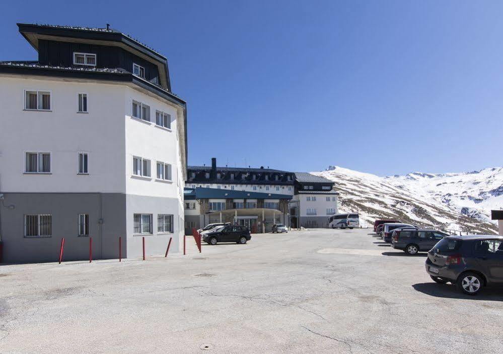 Albergue Inturjoven Sierra Nevada Zewnętrze zdjęcie